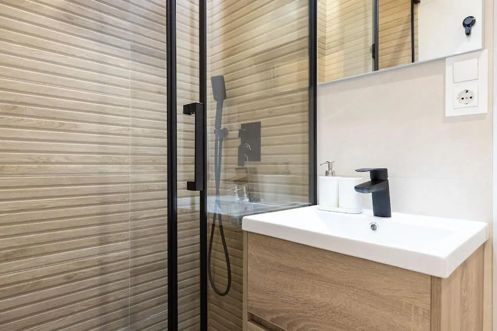 Apartamento Quintana Elfo Apartment Madrid Spain